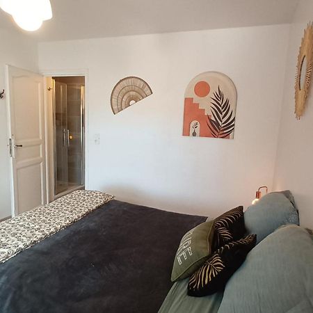 Saint-Martin-dʼArdèche Chambres D'Hotes & Jacuzzi - A L'Ombre Des Amandiers מראה חיצוני תמונה