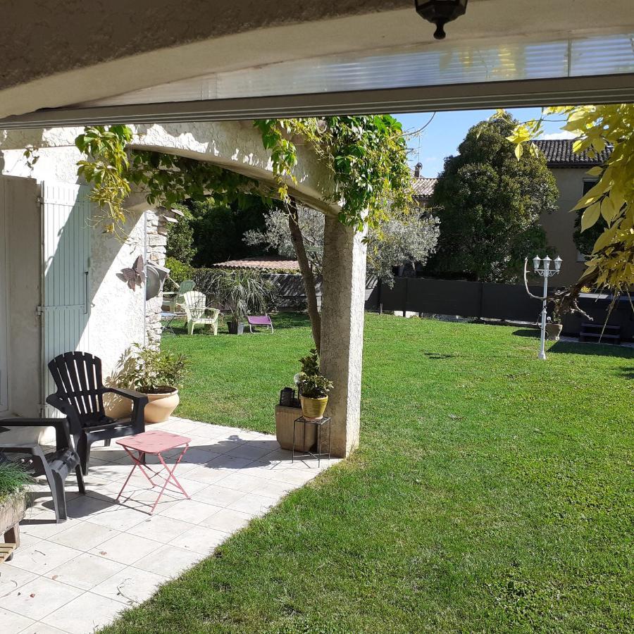 Saint-Martin-dʼArdèche Chambres D'Hotes & Jacuzzi - A L'Ombre Des Amandiers מראה חיצוני תמונה