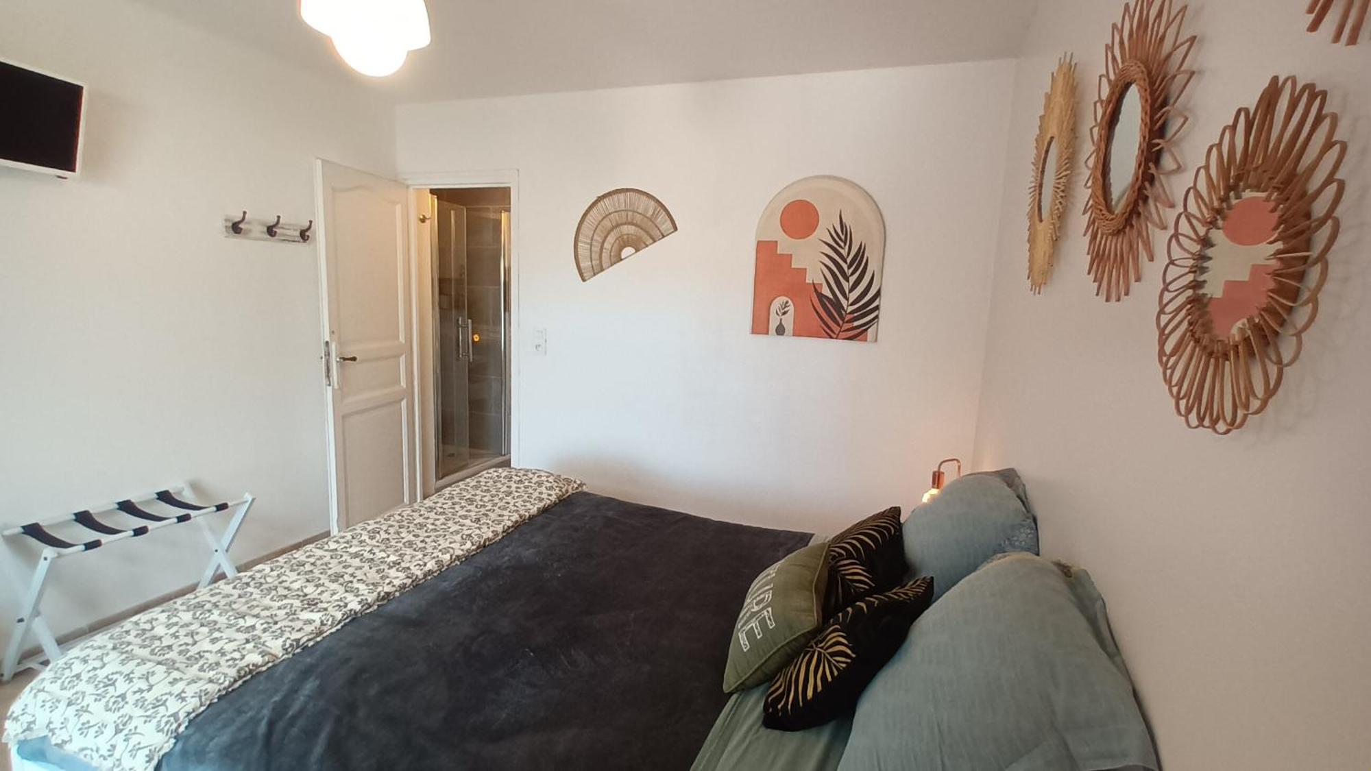 Saint-Martin-dʼArdèche Chambres D'Hotes & Jacuzzi - A L'Ombre Des Amandiers מראה חיצוני תמונה